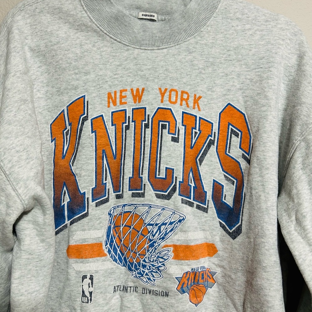 NY Knicks Sweatshirt